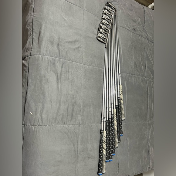 9 Clubs Callaway Steelhead X-14 Iron Set 3-9-PW MISSING 7&8 RIGHT HANDED STIFF - Picture 5 of 10